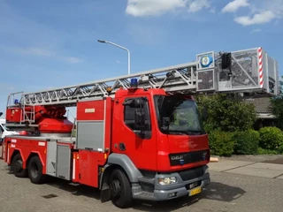 DAF LF 55.250 2003 - METZ 30 meter obrazek 4
