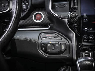 Dodge Ram 1500 2021 - TRX | 6.2L V8 Supercharged | 4x4 Crew Cab obrazek 15