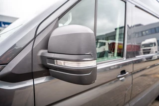 Volkswagen Crafter 2018 - 2.0 TDI - 70 536 KM zdjecie 9