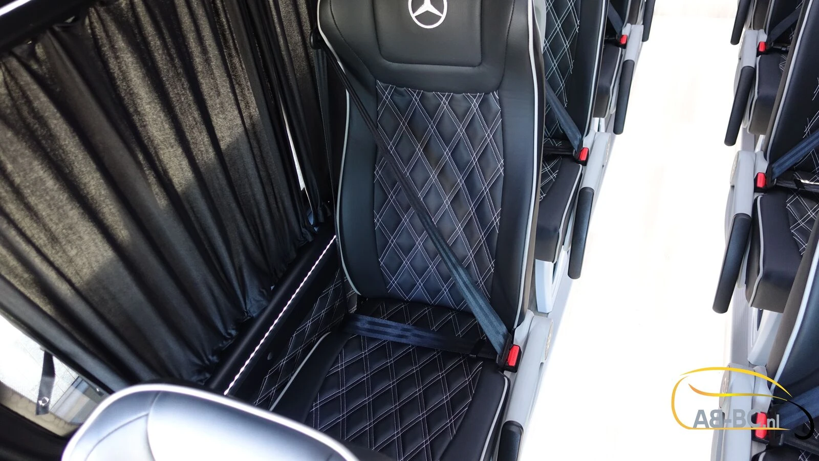 Mercedes-Benz Sprinter 2026 - Aveuro 519 CDI 21 seats EURO 6 Bild 61