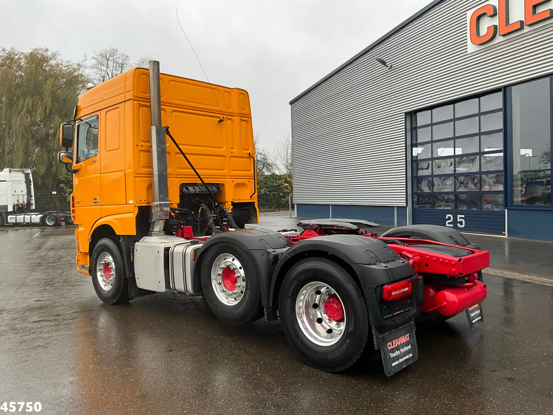 DAF FTG XF 530 6x2 Euro 6 ZF Intarder Kiphydrauliek 2021 image 7