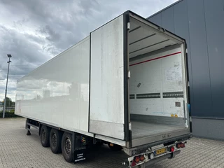 Schmitz Cargobull N/A 2015 - DISCBRAKES / CARRIER VECTOR 1950 D/E / DISCBRAKES / NL-TRAILER obrazek 6