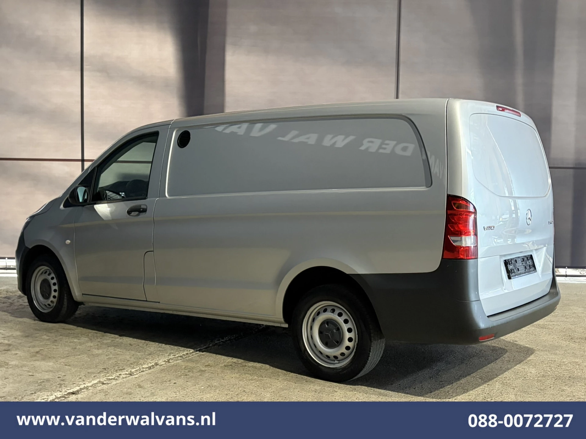 Mercedes-Benz Vito 2020 - 116 CDI 164pk L2H1 Euro6 Airco | 3-Zits | Camera | Navigatie | Cruisecontrol | Stoelverwarming immagine 10