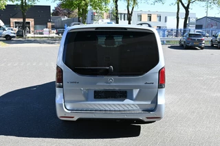 Mercedes-Benz V-Class 2024 - 300d 4-Matic AMG L2 Exclusive DC zdjecie 15