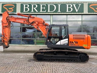 Hitachi 2013 - ZX 180 LC N-5B à vendre