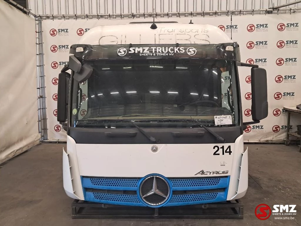 Mercedes-Benz Actros 2015 - Occ Cabine Mercedes MP4 $$$ DISCOUNT $$$ afbeelding 1