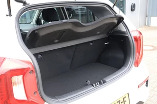 Kia Picanto 2024 - 1.2 Automaat GT-LINE / LED verlichting / Apple Carplay image 36
