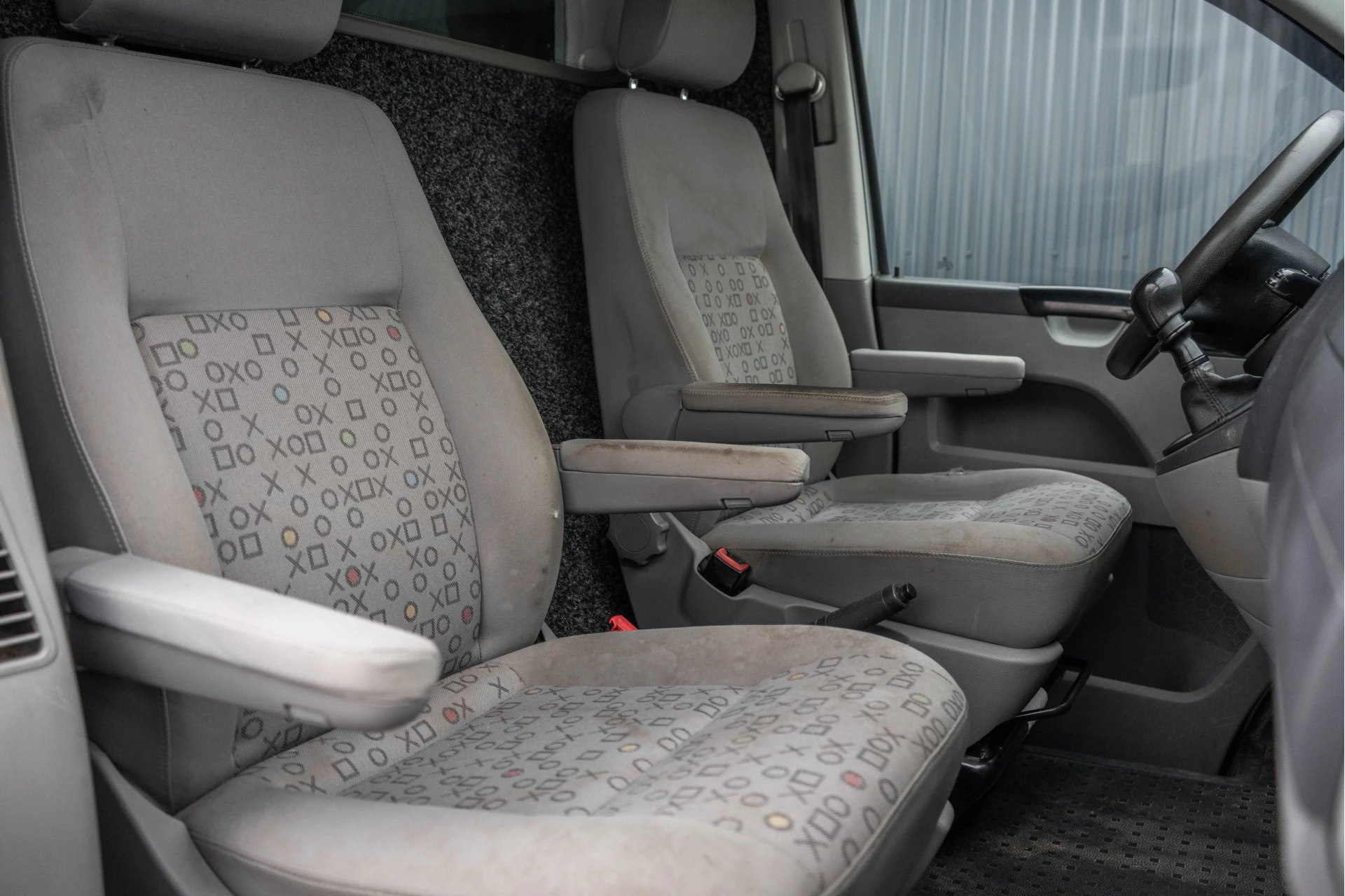 Volkswagen Transporter 2008 - T5 2.5 TDI 340 L2H1 | 174 PK | Navi | Airco | Trekhaak Bild 13