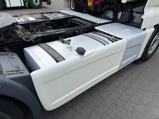 MAN TGX 2019 - 18.460 XLX Euro 6 Full Spoiler 2 Tank image 33