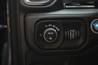 Dodge Ram 1500 2024 - 5.7 V8 Limited zdjecie 20