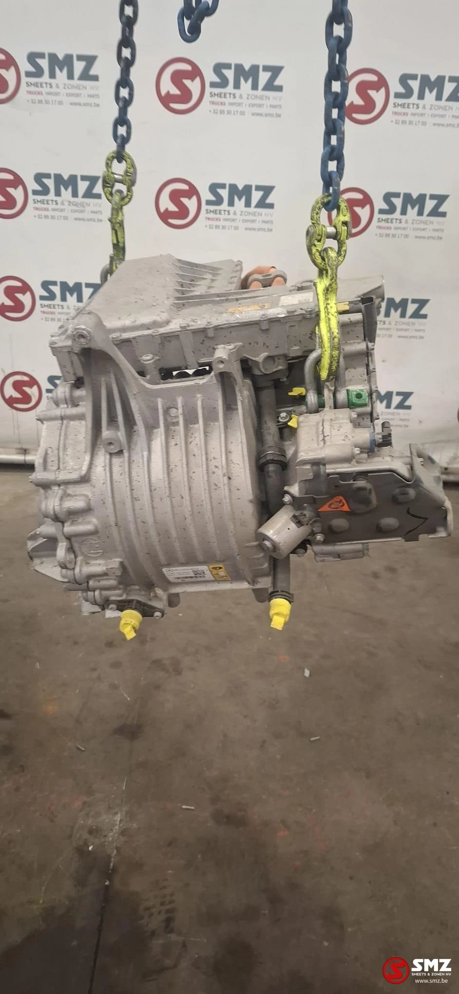 Mercedes-Benz - Occ electromotor W447 Mercedes afbeelding 1
