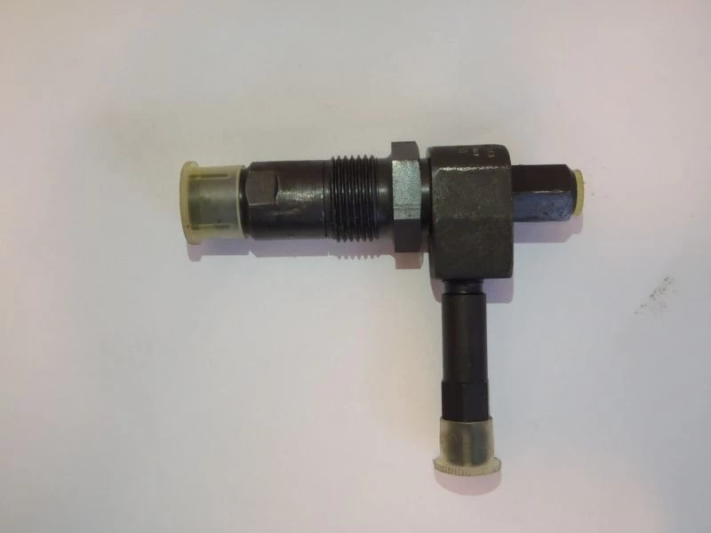 Diverse - BOSCH NOZZLE KD57SD81/13 MAGIRUS DEUTZ image 1