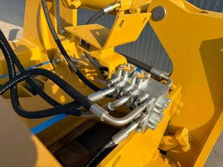 Cat N/A 2026 - D8 Multi Shank Ripper zdjecie 4