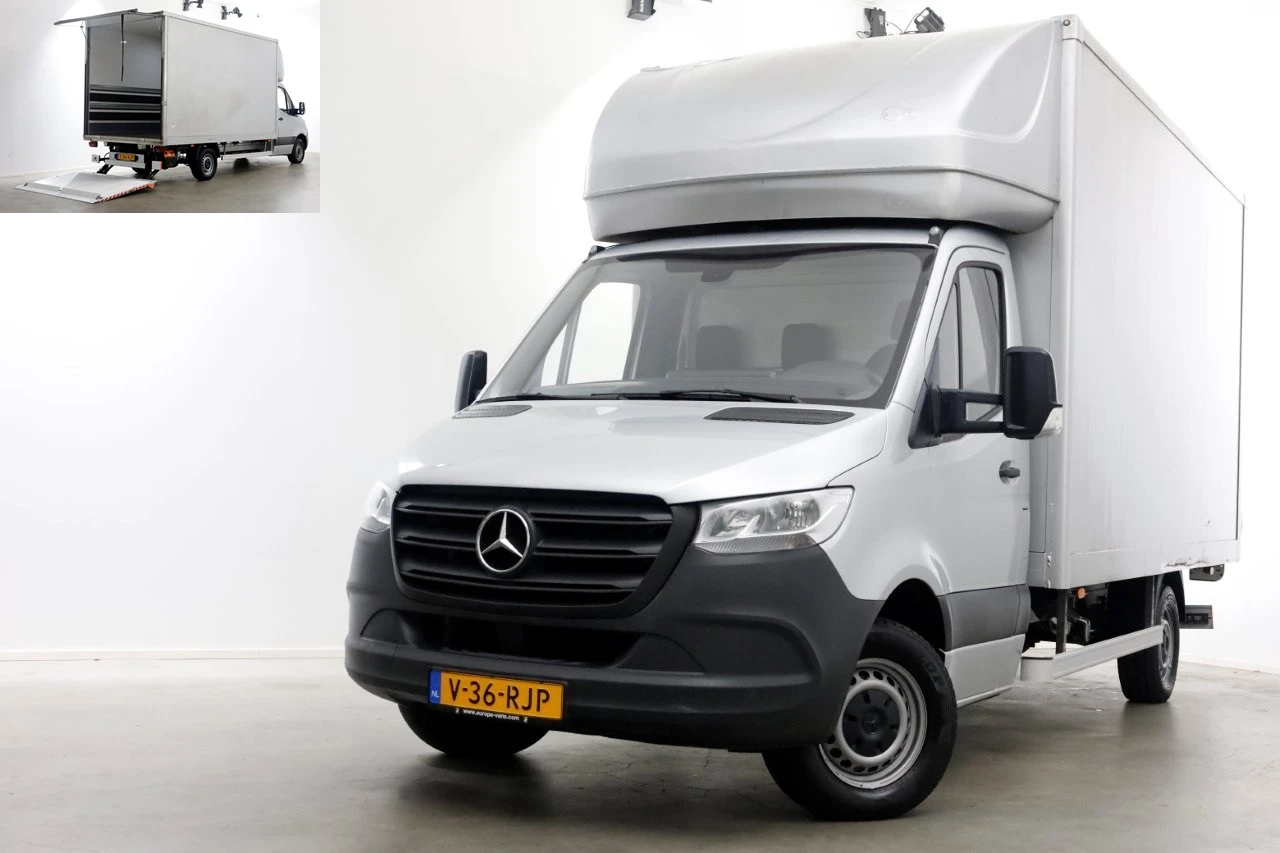 Mercedes-Benz Sprinter 2024 - 317 CDI 170pk 9G Automaat Bakwagen met laadklep H232cm 04-2024 afbeelding 1
