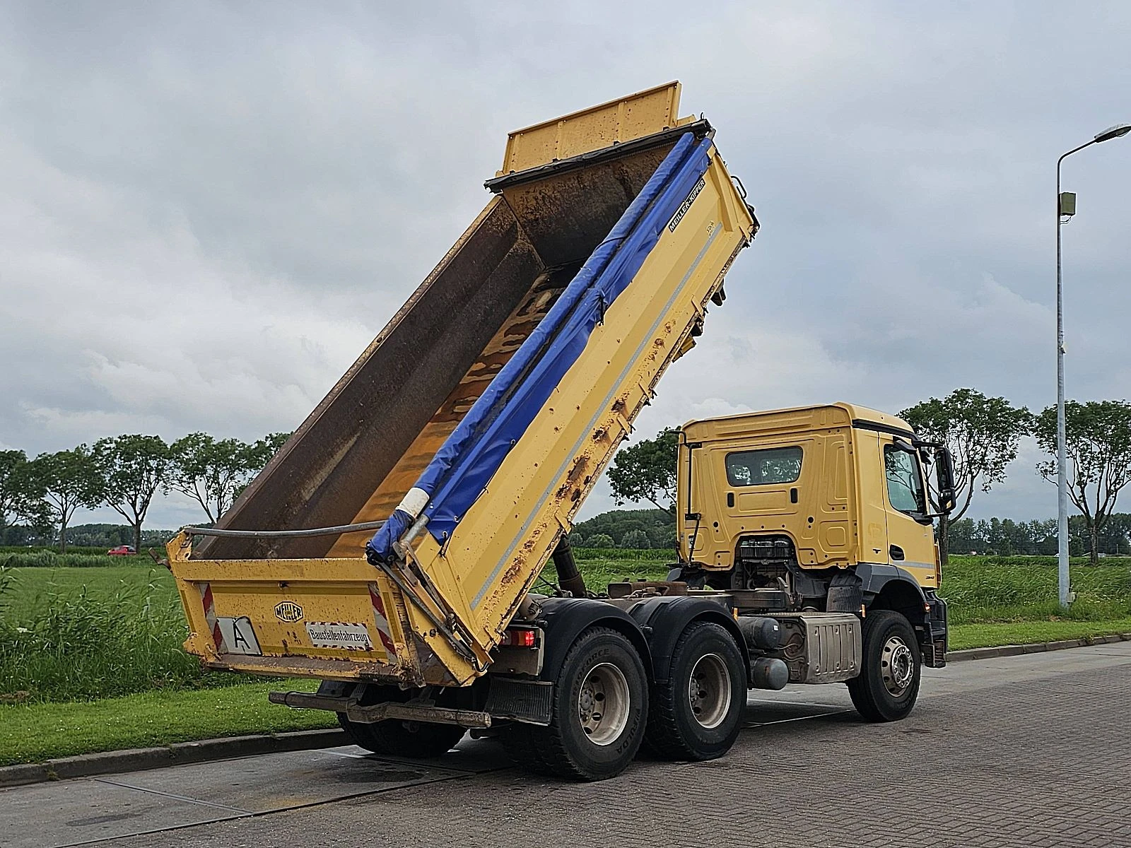 Mercedes-Benz 2015 - AROCS 2643 изображение 3