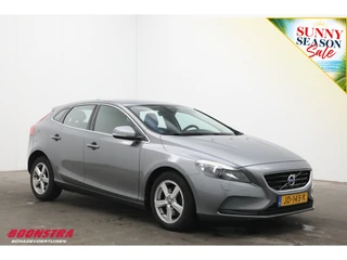 Volvo V40 2016 - 2.0 T2 Nordic+ Cruise Clima Navi Bluetooth SHZ PDC image 2 thumbnail