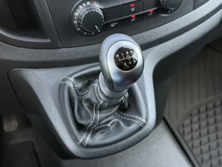 Mercedes-Benz Vito 2017 - 111 CDI 115 PK E6 / L2H1 / NIEUWSTAAT !! / 2x SCHUIFDEUR / LED / AIRCO / CRUISE / LANE ASSIST / BLINDSPOT / CAMERA image 21