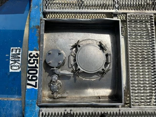 UBH INTERNATIONAL N/A 2005 - 34.570L / 1-comp. / 4 BAFFLES / 20FT swapbody / T11 / EMKD / ADR 5Y + CSC-inspection: 04/2028 image 37