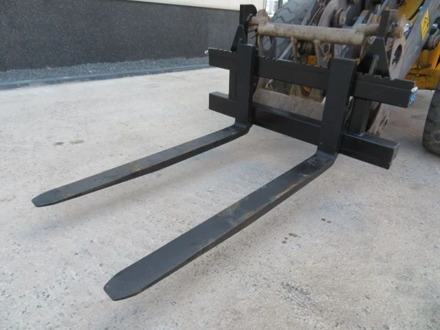Palletvorken (ongebruikt) Palletvorken (on) Volvo aansluiting afbeelding 1