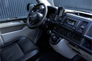 Volkswagen Transporter 2018 - 2.0 TDI L1H2 Comfortline | Airco | Cruise | Trekhaak obrazek 2