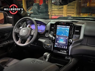 Dodge Ram 1500 2024 - 5.7 V8 4x4 Sport GT image 16