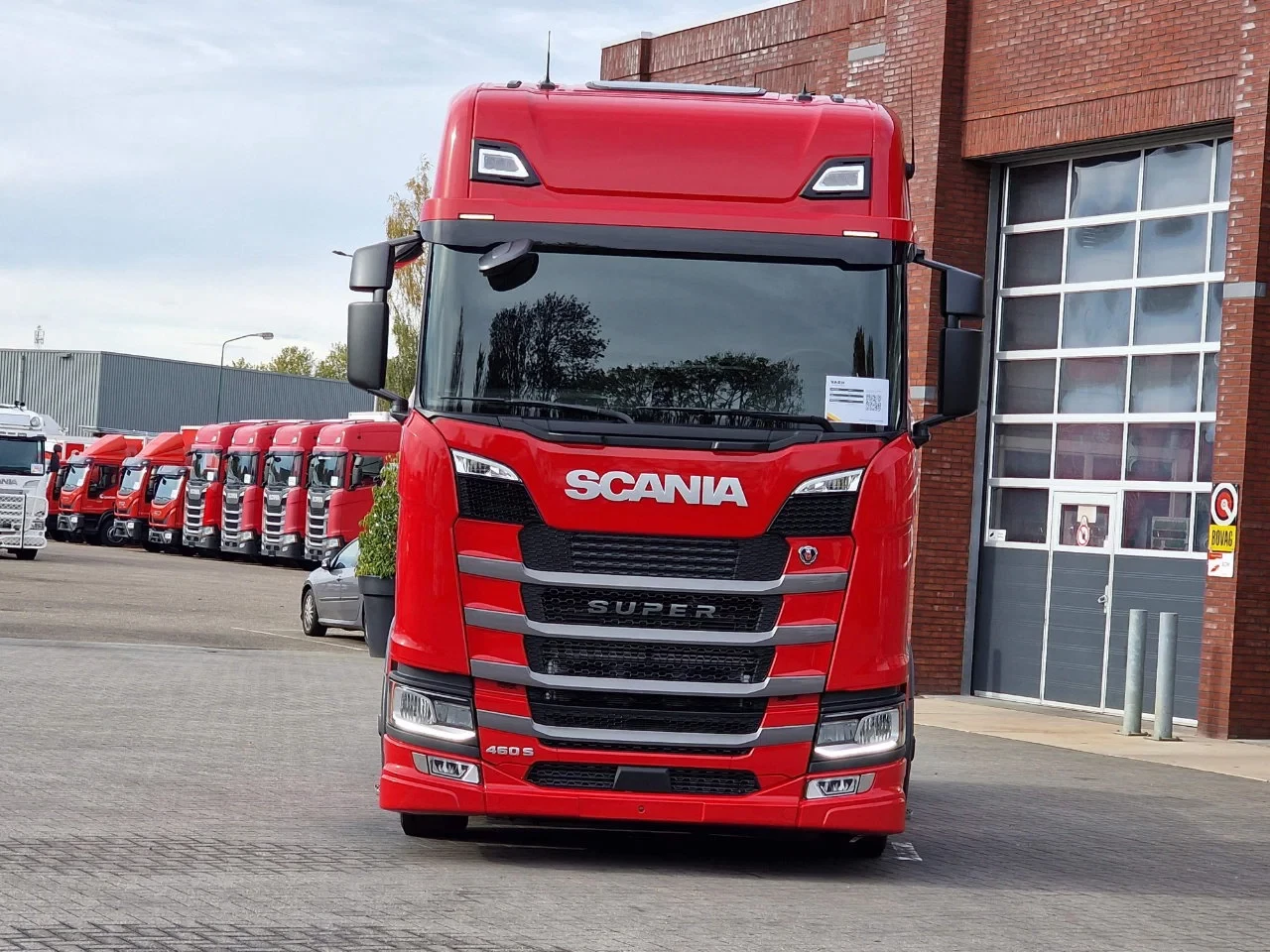Scania S 2025 - S460 Highline 4x2 - Lowdeck - New - Retarder - Night clima - 2x tank - Led - Full spoiler Bild 2
