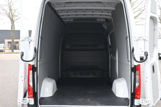 Mercedes-Benz eSprinter 2024 - 320 RWD L2H2 Pro 81kWh imagen 8