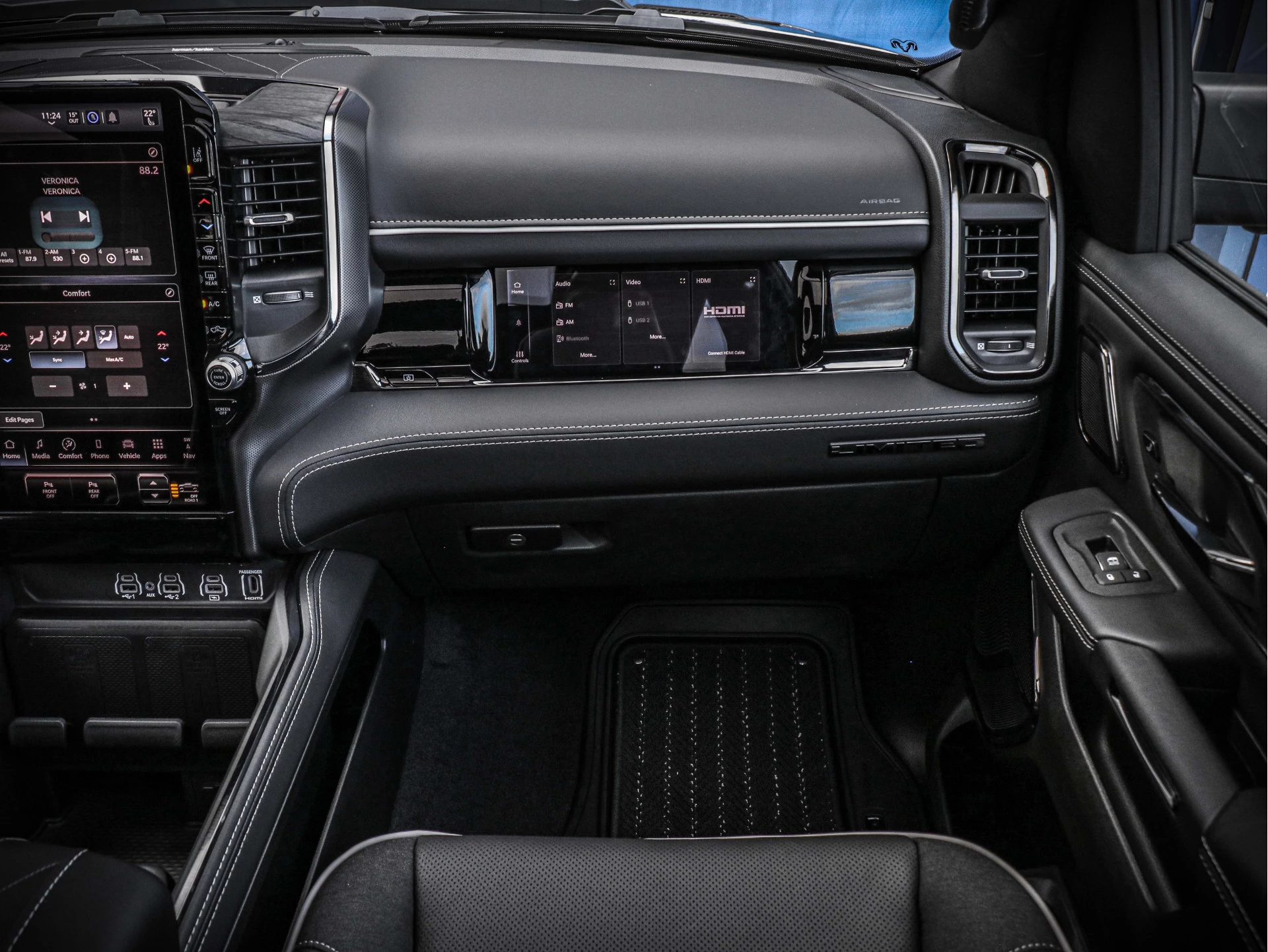 Dodge Ram 1500 2024 - Limited Night Hurricane | 3.0L High Output 540pk 4x4 Crew Cab obrázek 23