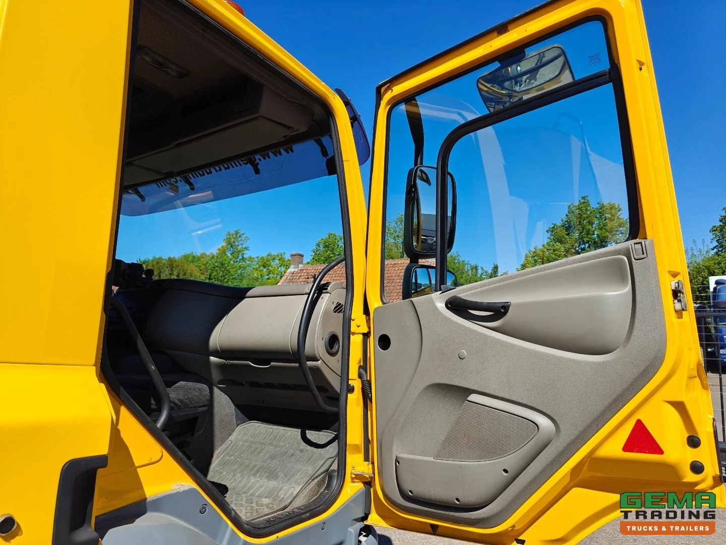 DAF FAN CF75 2010 Bild 15