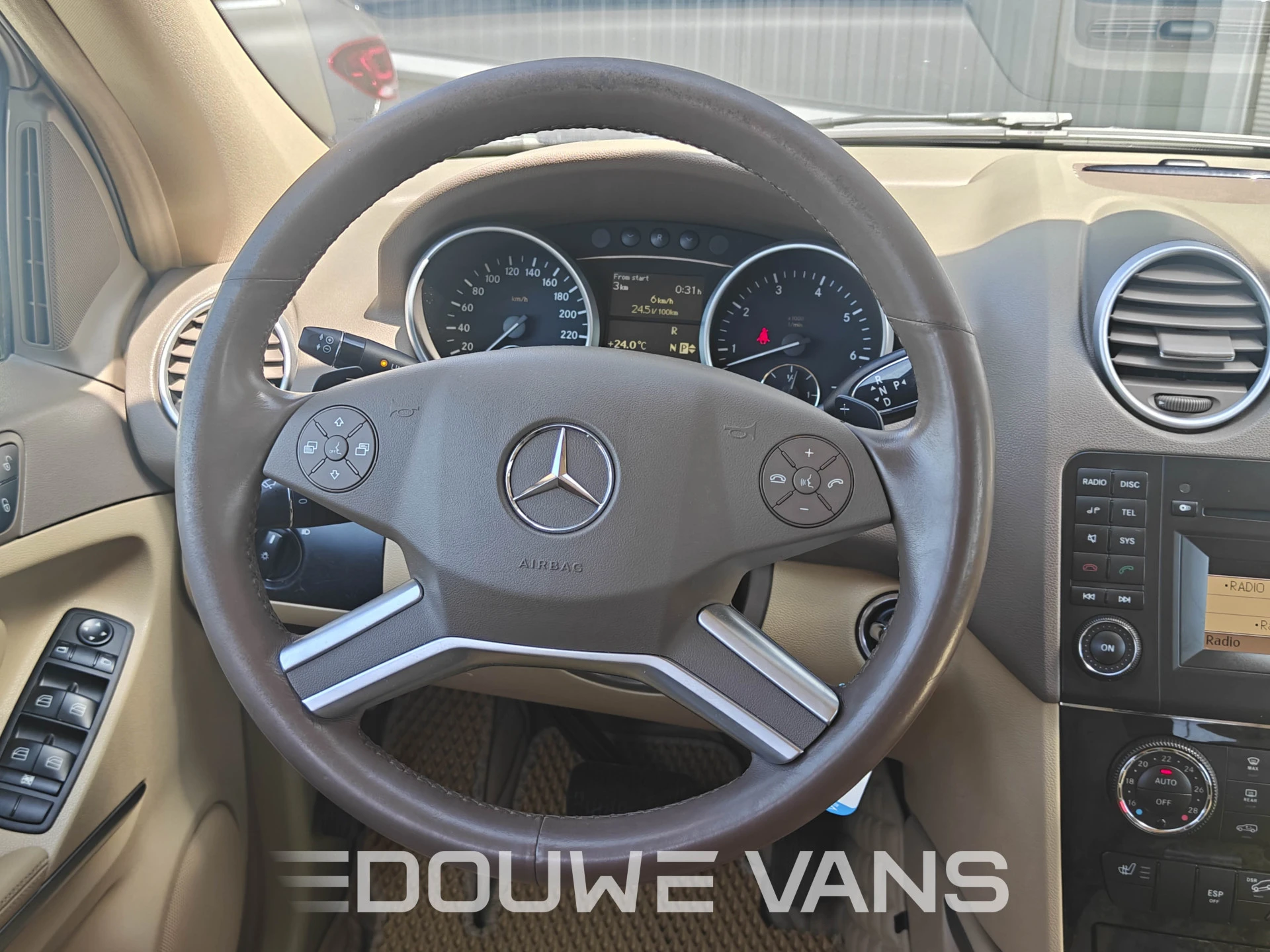 Mercedes-Benz ML 2010 - ML 350 4Matic Automaat Goed Onderhouden Parktronic obrázek 14
