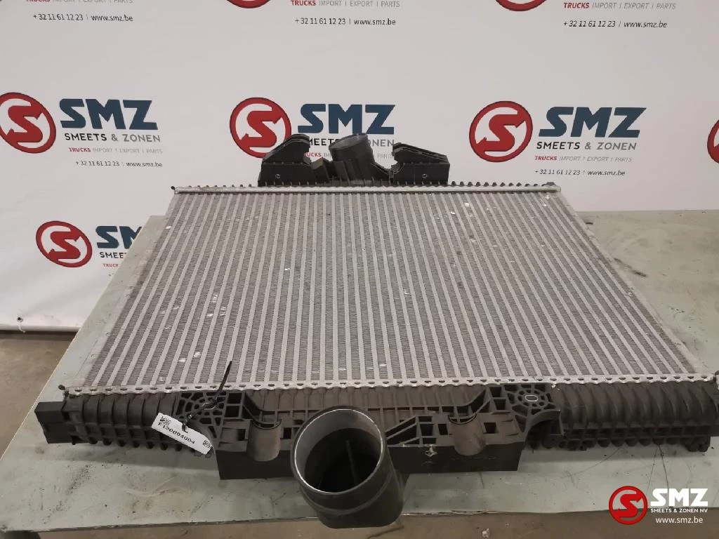 Mercedes-Benz - Occ Intercooler Mercedes Axor imagen 1