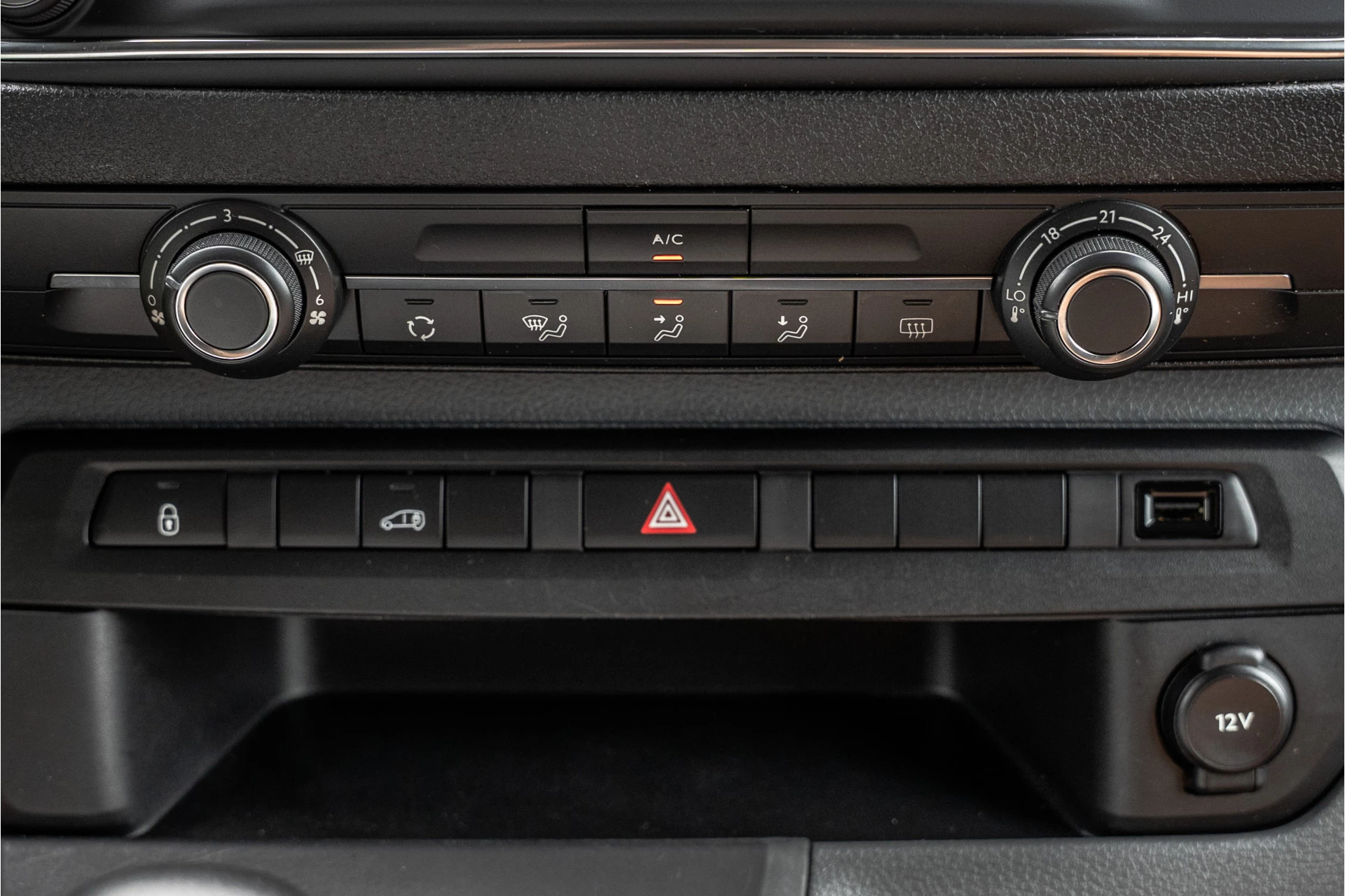 Peugeot Expert 2019 - 1.5 BlueHDi 120 | 120 PK | Cruise | 1e Eigenaar | Navi | Airco Bild 22