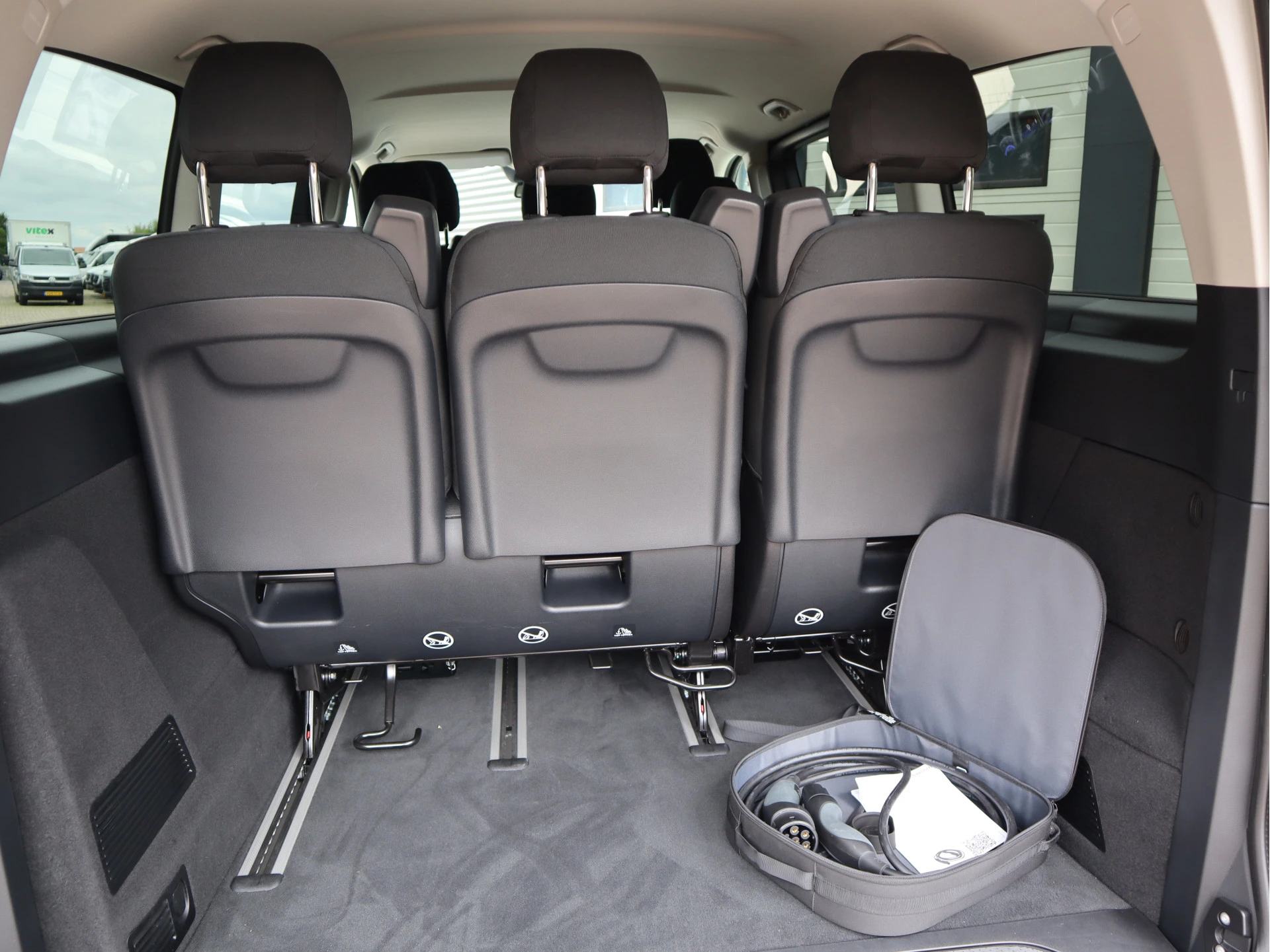 Mercedes-Benz EQV 2024 - 300 90 kWh L2 - 8 Persoons 2+3+3 - Facelift afbeelding 11