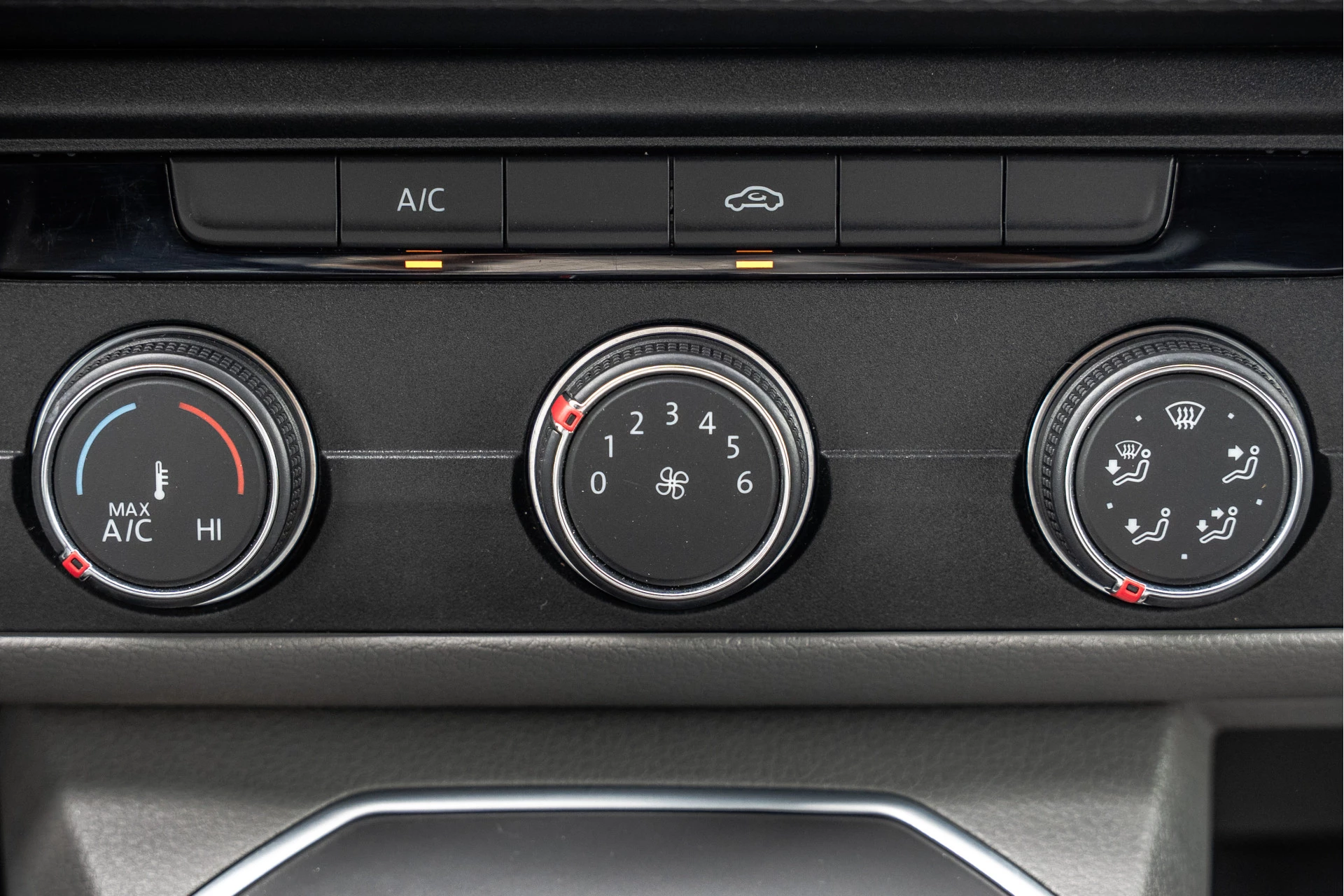 Volkswagen Transporter 2021 - T6.1 Bulli 2.0 TDI L1H1 | Virtual cockpit | Automaat | 150 PK | 3-Zits | 1e Eigenaar | LED | Camera | Carplay | PDC | Zijschuifdeur R+L | Trekhaak obrázek 21