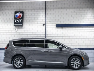 Chrysler Pacifica 2025 - | Pinnacle Edition | 7-persoons | E-Hybrid afbeelding 2 miniatuur