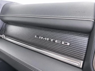 Dodge Ram 1500 2020 - 5.7 V8 4x4 Crew Cab Limited | Multifuncionele tailgate | Trekhaak 13-polig obrazek 29