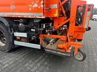 Volvo 340 2012 - FM 6x2 (euro 5) + IPSAM Hogedruk wegdek reiniger / High Pressure Road Surface Cleaner immagine 5