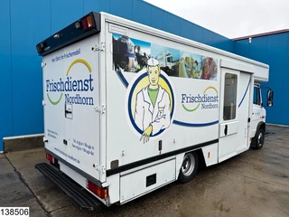 Mercedes-Benz N/A 2010 - Vario 816 D EURO 5, Promotional truck, Manual trans image 2