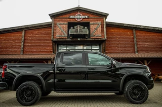 Chevrolet Silverado 2024 - ZR2 6.2 V8 imagem 5