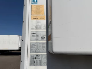 Schmitz Cargobull N/A 2016 - Thermo King SLXe 300 / OV-Laadklep / APK 10-2026 image 21