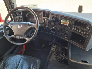 Scania R 2016 - R580 V8 Topline 6x2 - Box with sidedoors - Retarder - Full air - Leather image 57