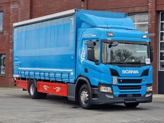 Scania P 2019 - P370 4x2 Tautliner 4x2 - Loadlift - Full air - Navi - Fridge te koop