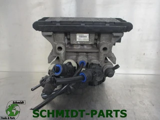 Volvo 2015 - 21114975 EBS Modulator на продажу