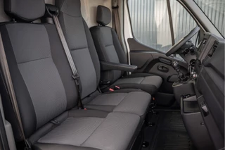 Renault Master 2022 - Bleu DCI 135PK | L2H2 | Nieuw | Navi | 3-Zits | LED | Cruise | Airco bild 13
