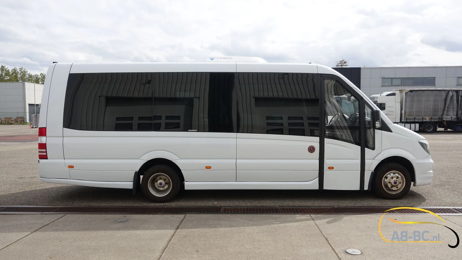 Mercedes-Benz Sprinter 2015 - Altas 17 Seats EURO 6 изображение 5