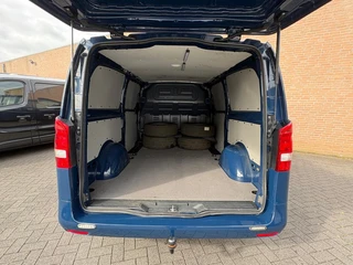Mercedes-Benz Vito 2023 - 114CDI 136PK XL 9G-Tronic / 2.500kg trekhaak / Distronic / Euro6 imagen 3 miniatura