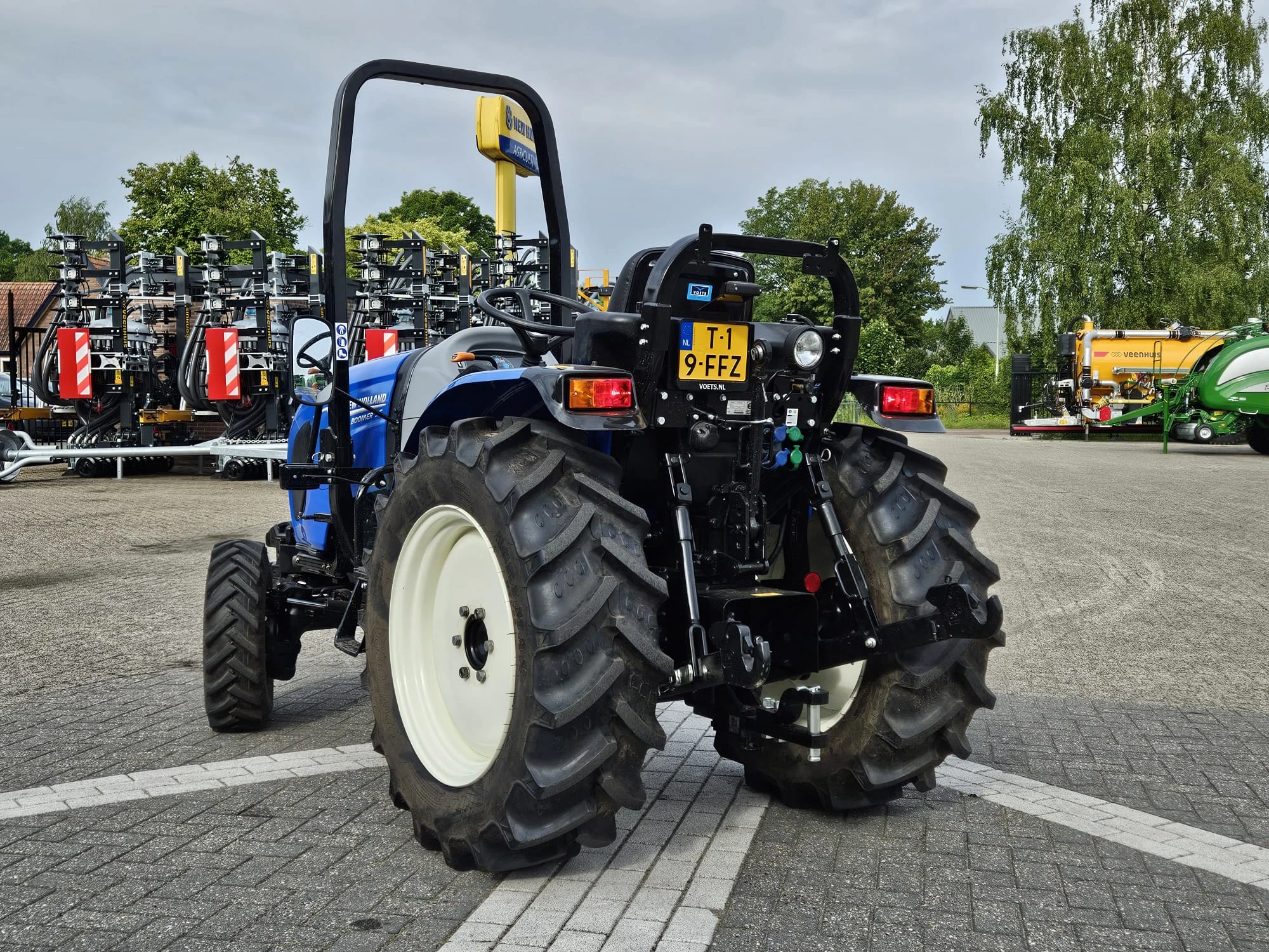 New Holland 2022 - Boomer 35 image 4