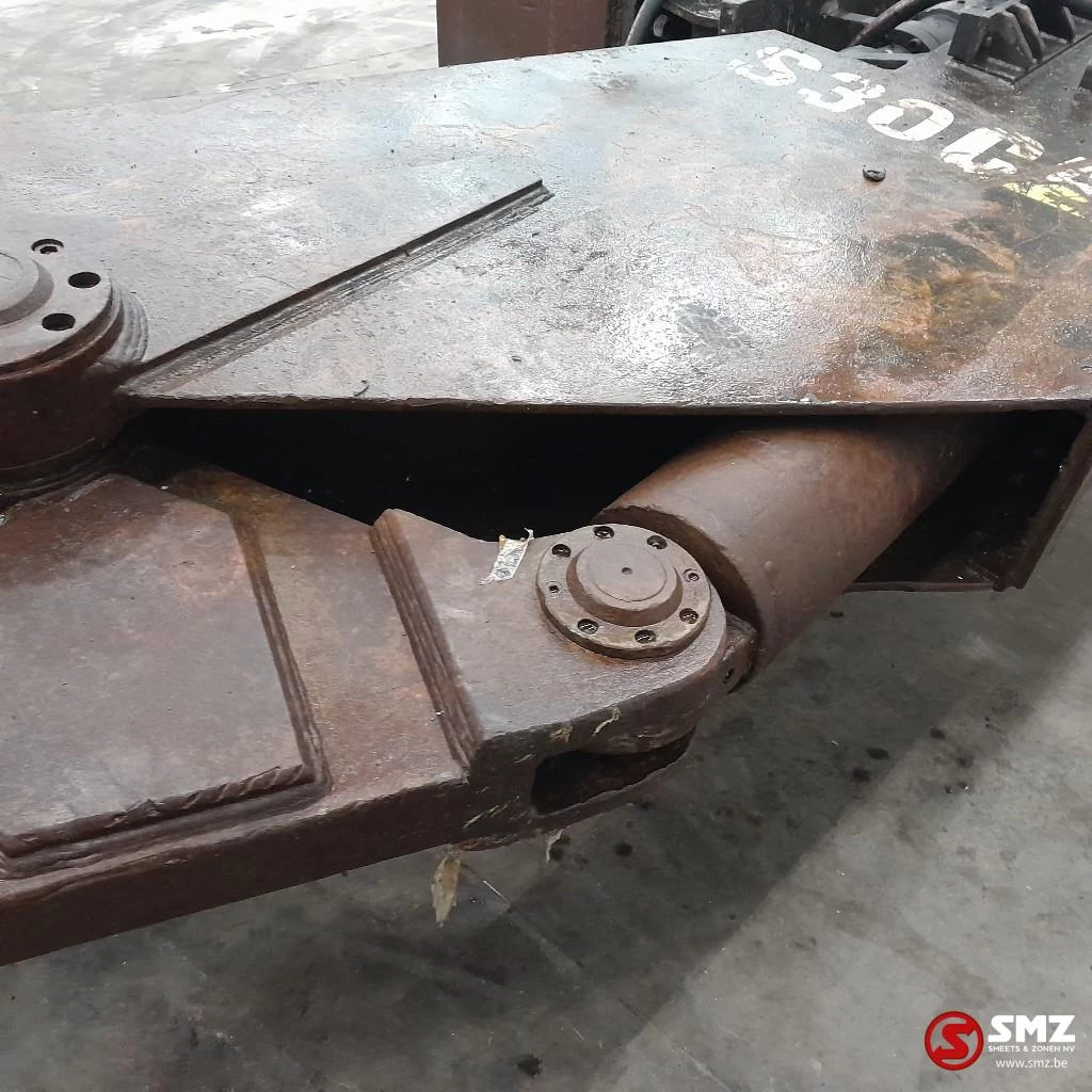 Caterpillar - Occ sloopschaar Caterpillar S30 immagine 11