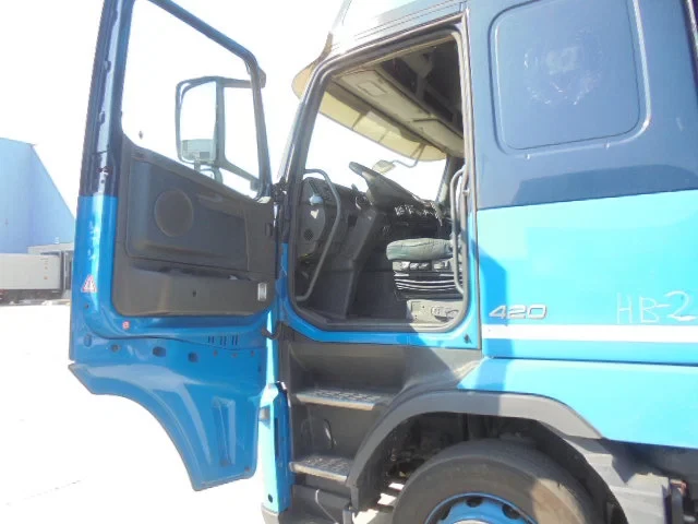 Volvo FH 2012 - 420 6X2 NL TRUCK Bild 9