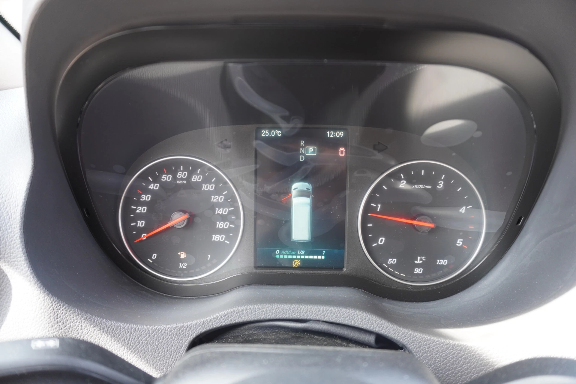 Mercedes-Benz Sprinter 2024 - 319 CDI 191PK Bakwagen met laadklep Automaat obrázek 16
